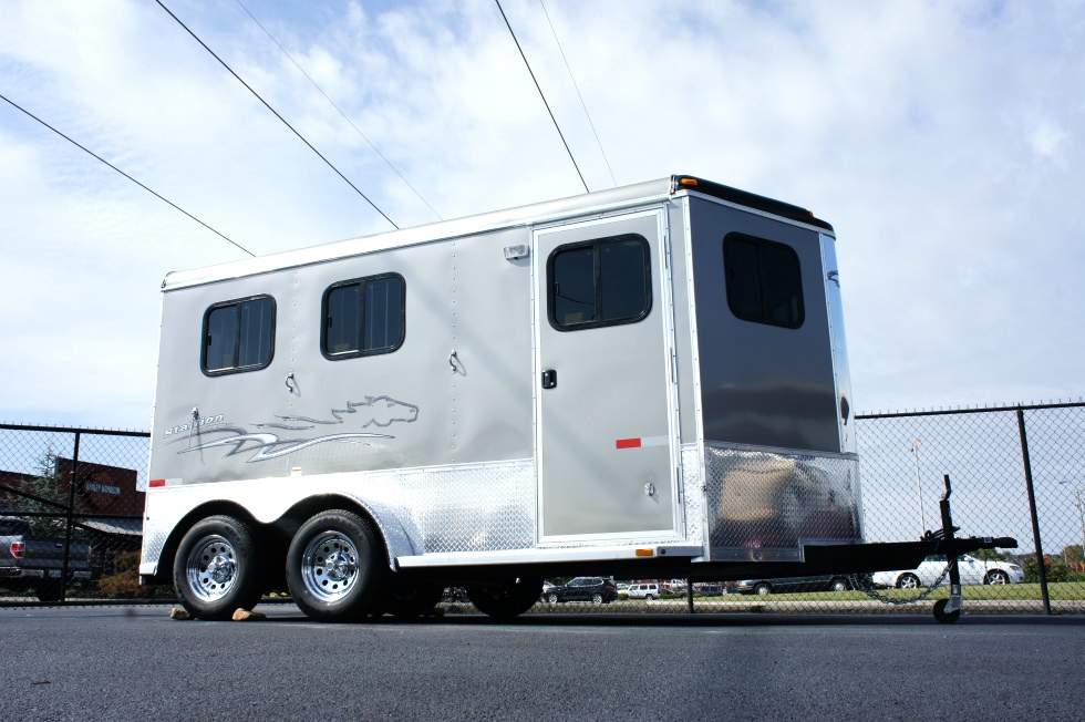 Homesteader Stallion 2 Horse Front Load-Bumper Trailer 2015